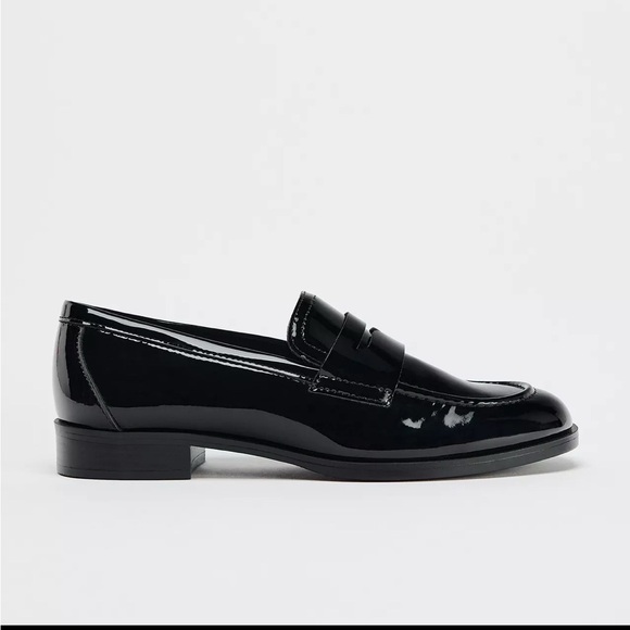 Zara Shoes - Zara Glossy Black Loafers